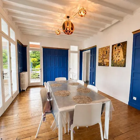 Maison De Charme Nichée Dans Le Bois Pour Vivre Expérience Unique